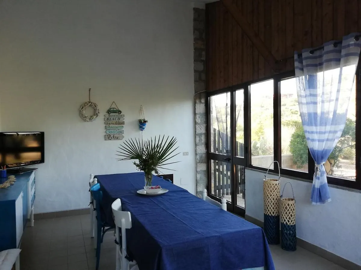 Casa Vacanze Mercury Villa Cala Sapone 0*,  Italia